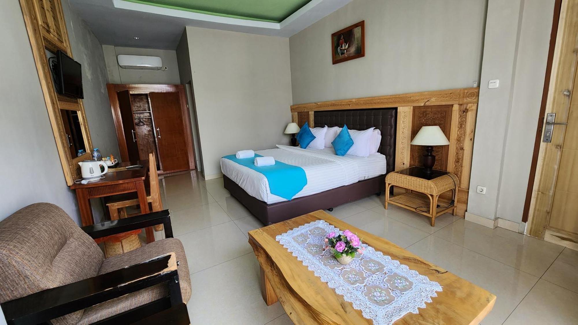 Toraja Banua Hotel Рантепао Екстериор снимка