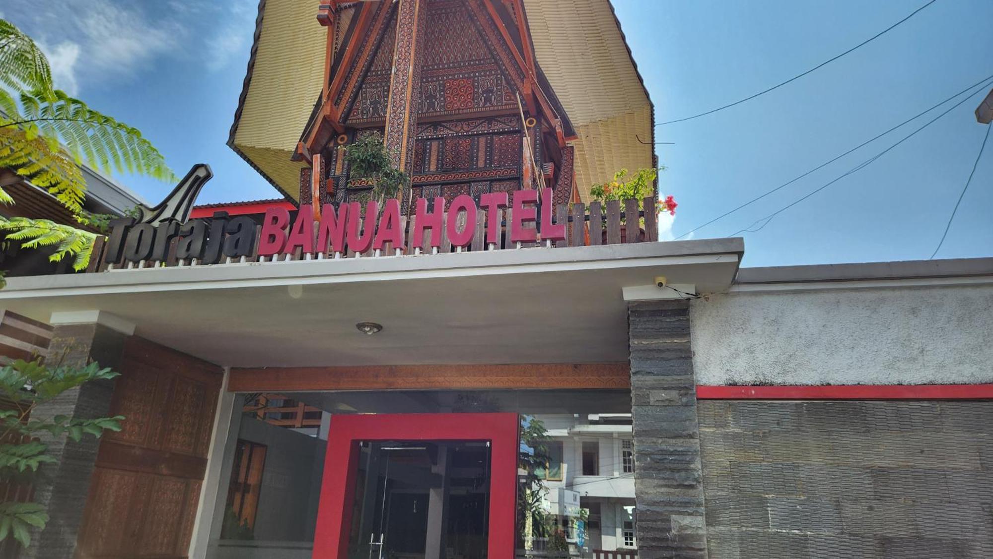 Toraja Banua Hotel Рантепао Екстериор снимка